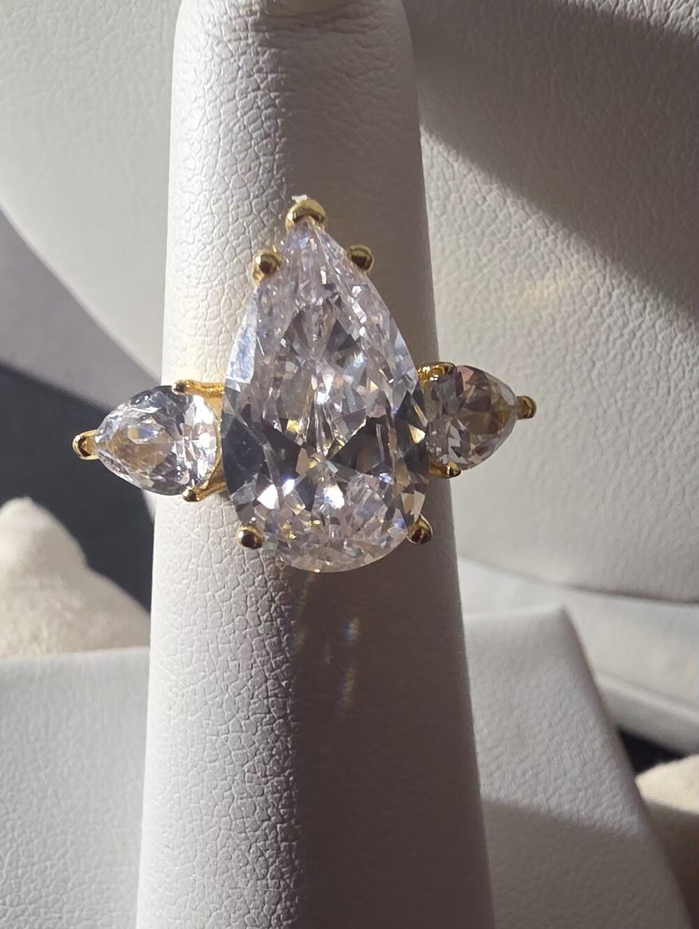NEW Lux Vault Oversized Pear Cut CZ S925 Sterling Silver Gold Ring Size 5 Italy